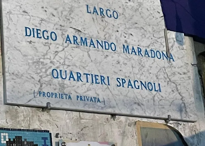 Napoli Da Vivere