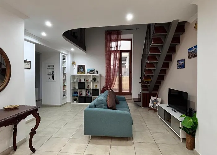Framandre'S House